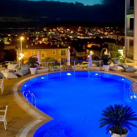 Captain Hotel 3*
